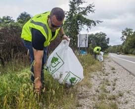 Adopt A Highway Trash Pickup Volunteers